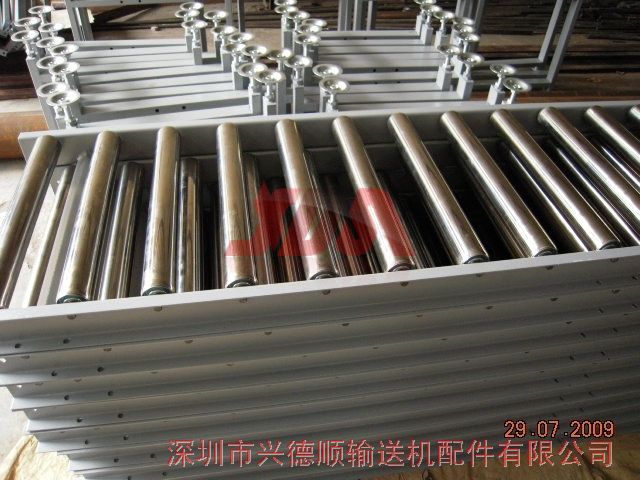 滾筒輸送梯